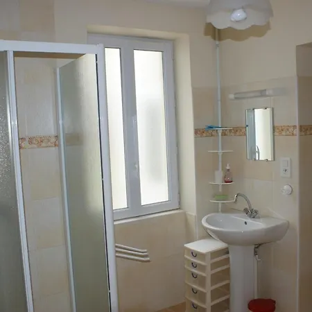 Maison De Pecheur En Bord De A Fouras, 3 - Fr-1-709-44 * פוראס