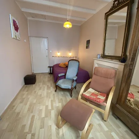 Holiday home Maison De Pecheur Front De Avec Cour, 3 - Fr-1-709-44 *