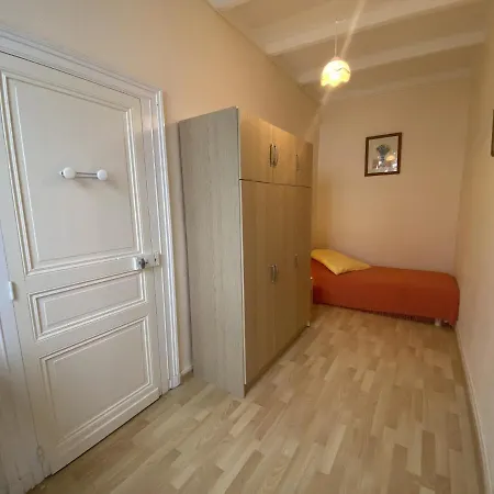Maison De Pecheur Front De Avec Cour, 3 - Fr-1-709-44 Holiday home *