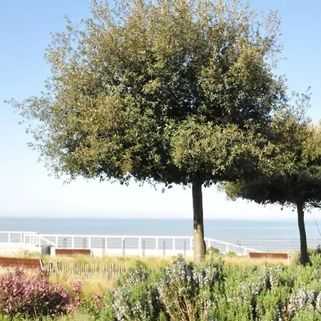 Maison De Pecheur En Bord De A Fouras, 3 - Fr-1-709-44 بيت للعطل