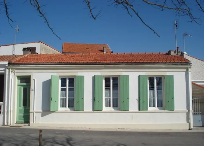 Maison De Pecheur En Bord De A Fouras, 3 - Fr-1-709-44 Fouras